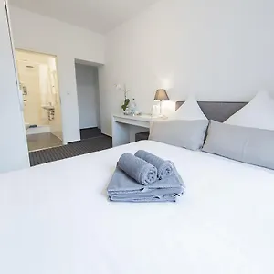 3* Mini-hôtel Berolina Haus